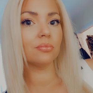 Meet your Posher, Carolyn